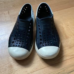 Black and white toddler Native C10